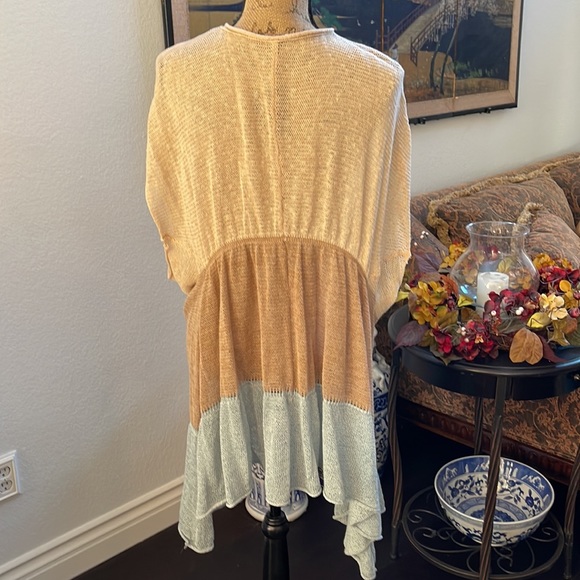 Free People “Storm Clouds” knit weave pullover top - Picture 6 of 13